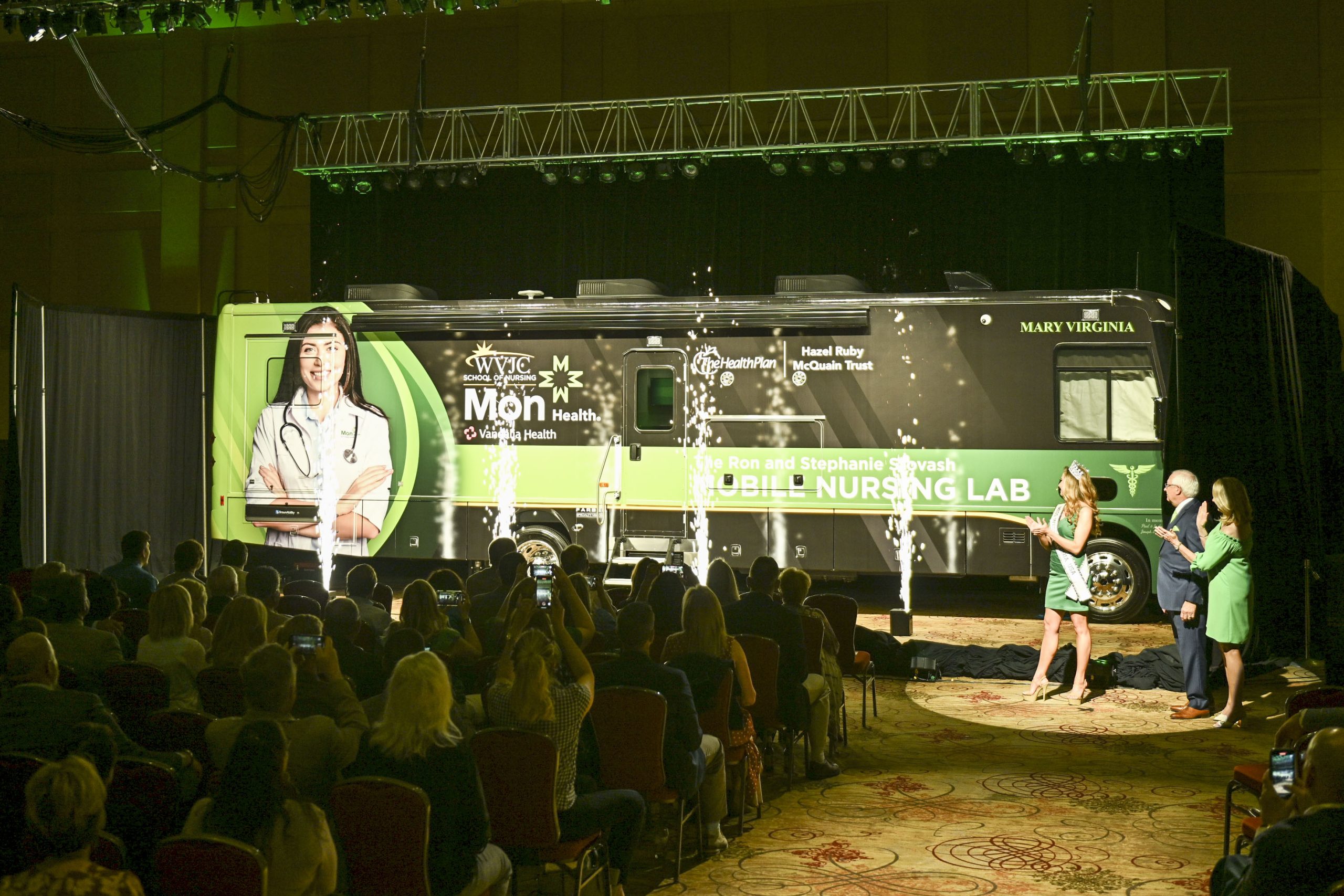 Mon Health Mobile Labs